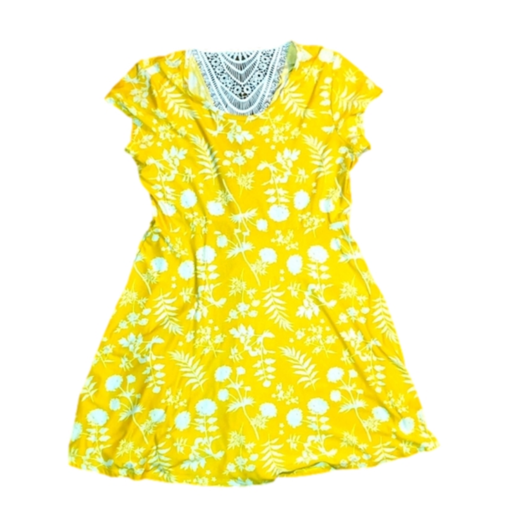 Bobbi Brooks Mini Length Yellow Size medium dress with lace inset at neckline